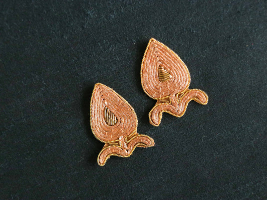 Old Gold Vintage Leaf patch,Handmade embroidered Teardrop Copper applique, Pitta Zari Gold patch,Bridal Vintage DIY Patch