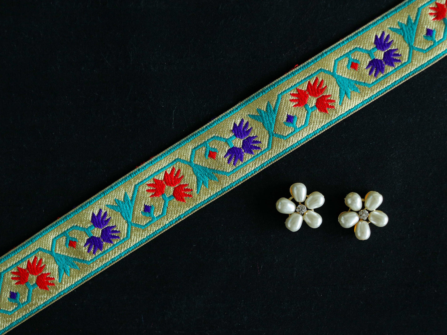 Red Blue Floral Banarasi Trim,Brocade Border,Indian Brocade Lace,Banarasi Saree Border,Golden Bridal Trim,Price/mtr