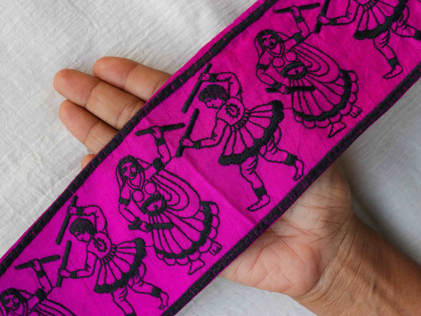 Pink Black Dandiya Embroidered Trim, Kutchi Indian Border,Human Couple Dancing Festive Lace,Tribal Boho Hippie Hot Pink Saree Border,Price/m