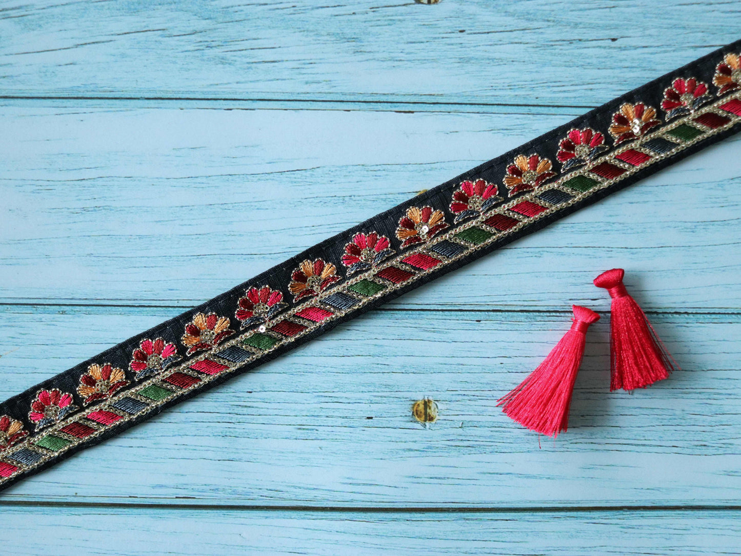 Black Colourful Floral Embroidered Trim,Indian Fabric Embroidered Border,Black Pink Red Floral Lace,Floral Saree Border,Price/mtr