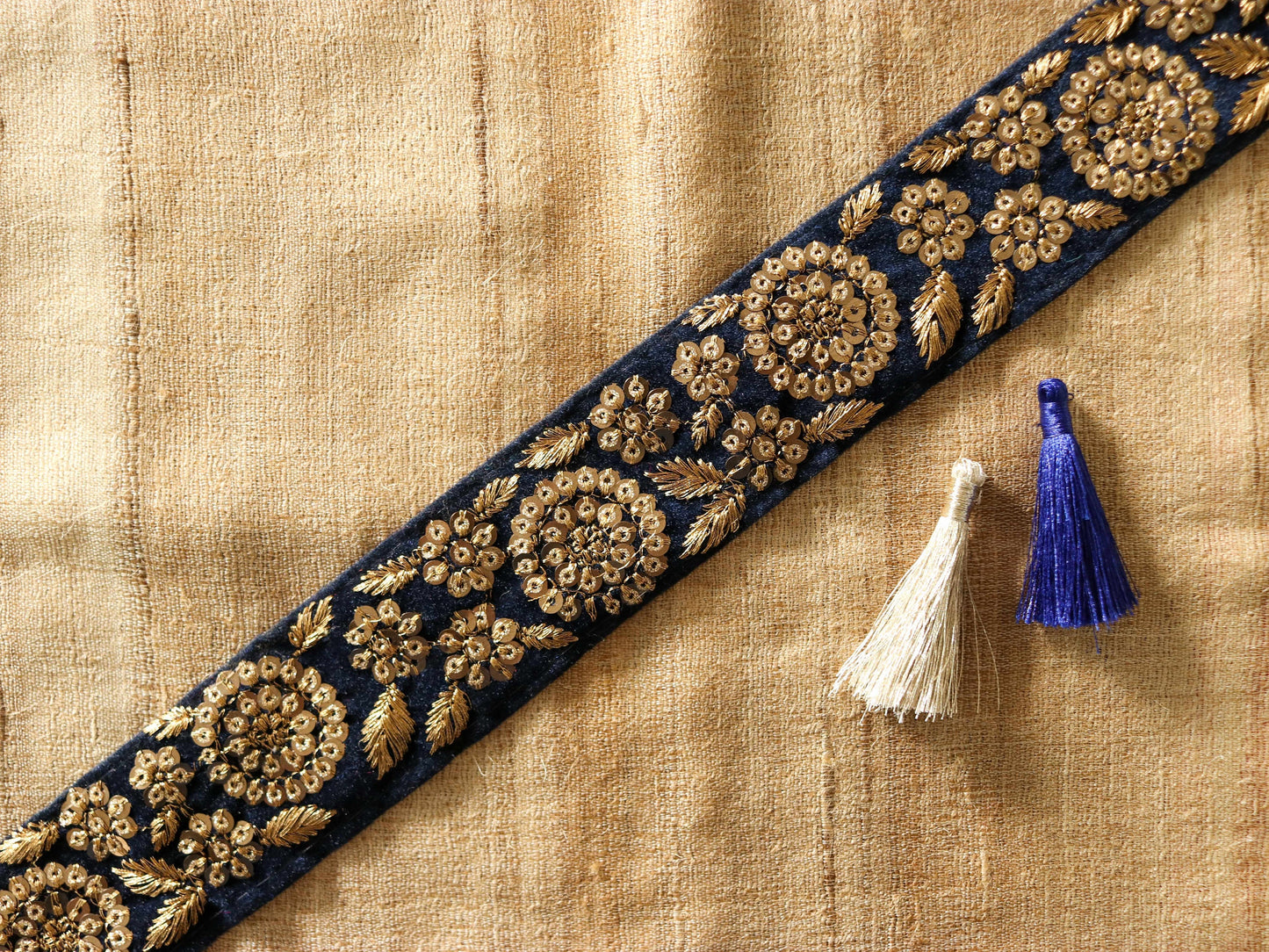 Deep Blue Gold Velvet Trim,Indian Floral Sequin Embroidered Border,Blue Gold Lace,Floral Velvet Saree Border,Price/mtr