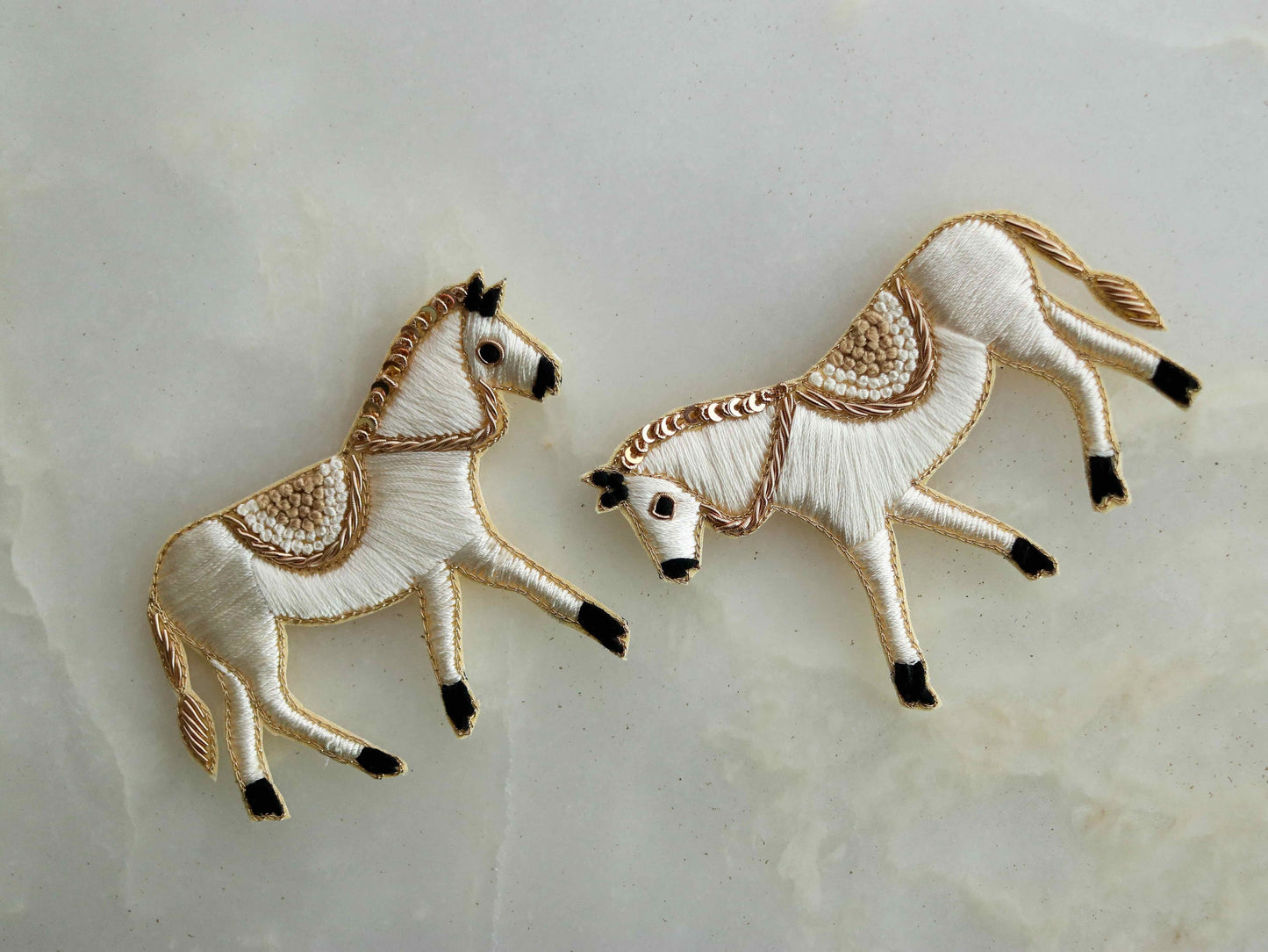 White Gold Embroidered Horse Patch,Handmade embroidered applique, White Horse Patch,Animal patch,Costume Denim DIY Patch,Sew on applique