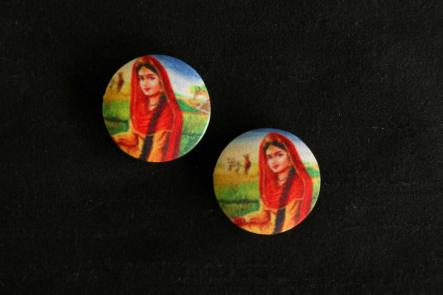Indian Girl Printed Fabric Button,Handmade Digital Print Button Charm,Human Print Button,Sherwani Kurta Button,Tribal Button,2 pcs