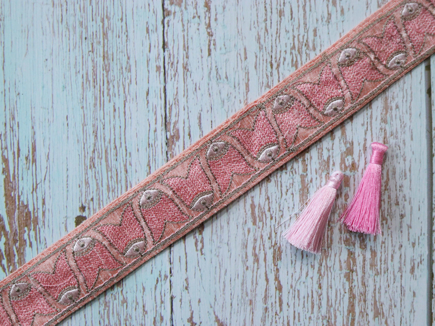 Pink Madhubani Fish Embroidered Trim,Indian Tribal Folk Embroidery Border,Quirky Boho Animal Lace,Fish Saree Border,Price/mtr