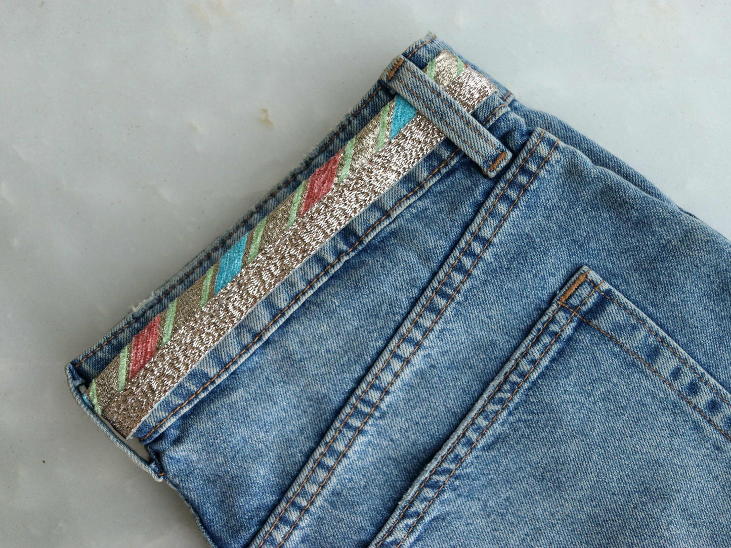 Light Gold Pastel Shimmer Trim,Silver Gold Thin Border, Gota Patti Lace,Pastel Bridal Saree Border,Indian Fabric Trim,Price/mtr