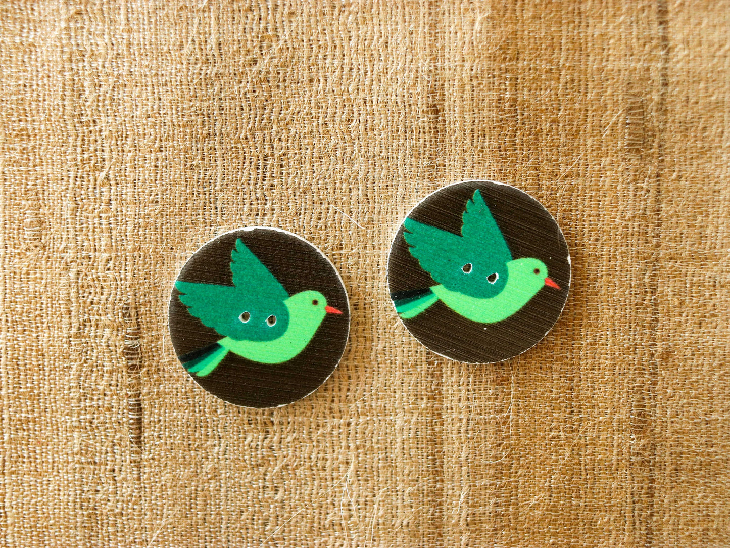 Green Parrot Printed Wooden Button,Digital Print Bird Button Charm,Black Green Bird Print Button,Sherwani Kurta Button,2 pcs