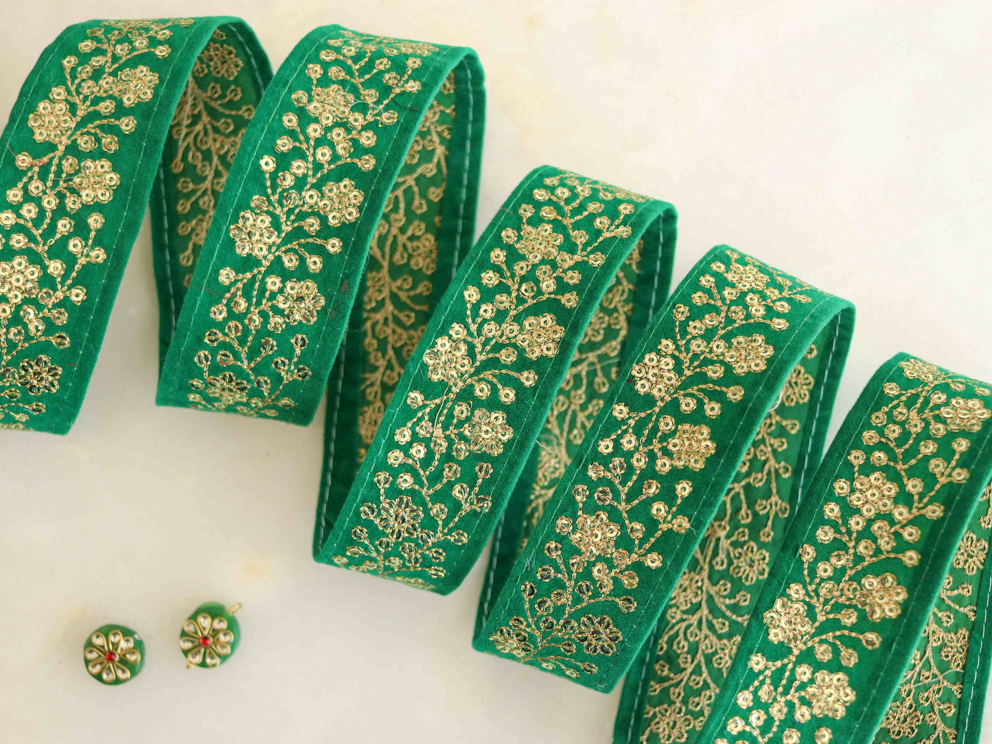 Green Gold Floral Velvet Trim,Indian Floral Embroidered Border,Green Gold Floral Lace,Velvet Saree Border,Price/mtr