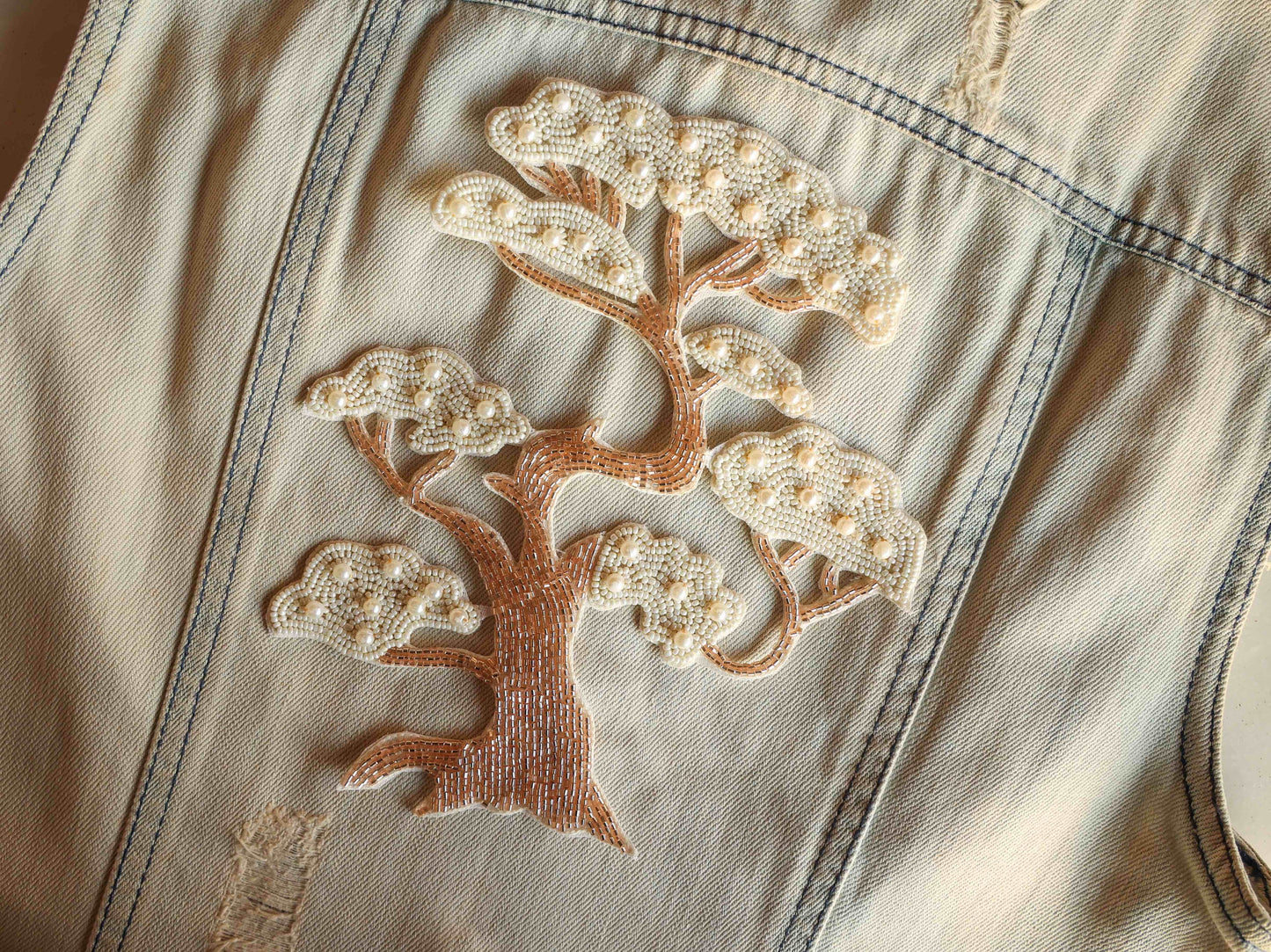 Snow Capped Tree Beaded Patch,Handmade embroidered Banyan tree applique, Boho Quirky Fun White Gold Tree patch,Christmas supply,DIY Patch