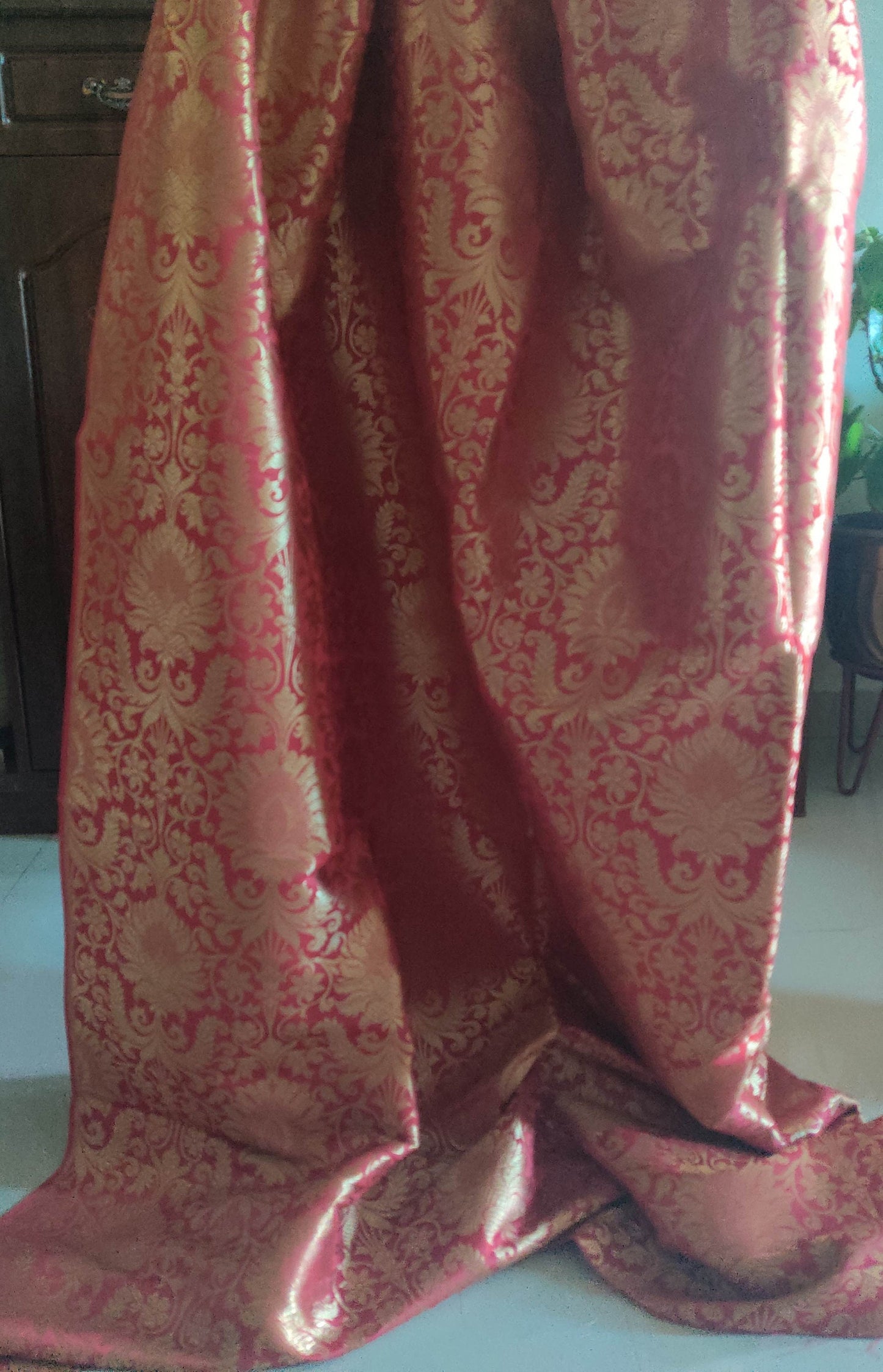 Mohini - Red Floral Banarasi Fabric,Gold Red Royal Stole,Indian Art Silk Fabric,Red Shawl Dupatta Saree, Mother's Day Gift for her,1 mtr