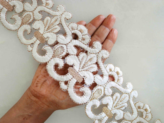 White Gold Floral Cutwork Trim,Indian Fabric Border,White Gold Floral Embroidered Lace,White Gold Saree Border,Price/mtr