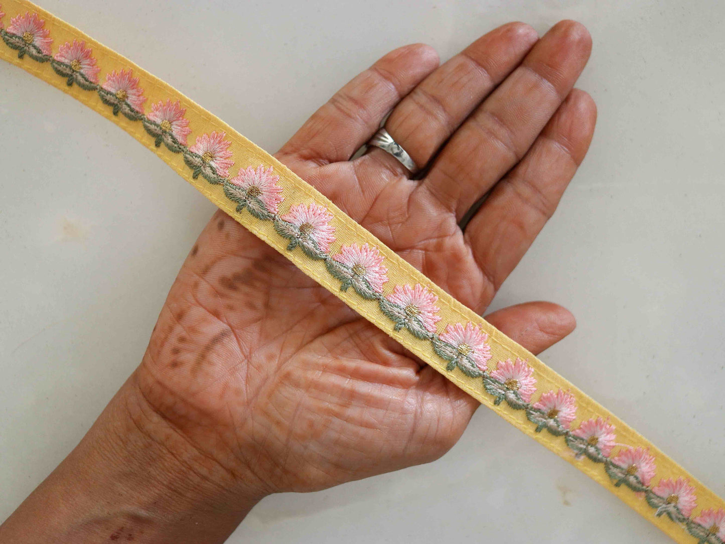 Yellow Pink Floral Embroidered Trim, Indian Fabric Embroidered Border, Pastel Yellow Floral Lace, Floral Saree Border, Price/mtr, CL