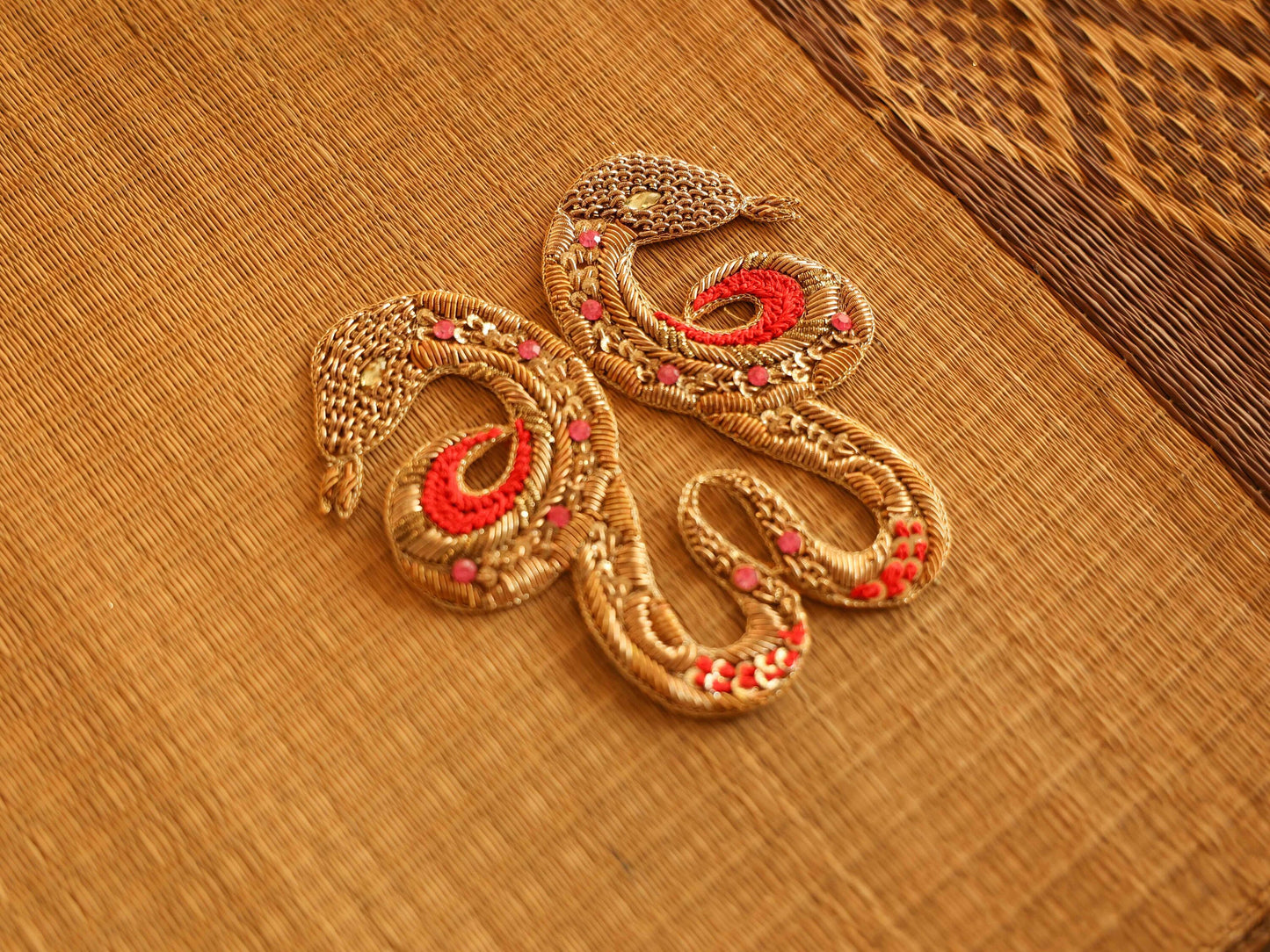 Gemini Zodiac Gold Embroidered Patch,Handmade applique, Sun Sign Patch,Star Sign Applique, Snake Twins Animal Patch,DIY Patch