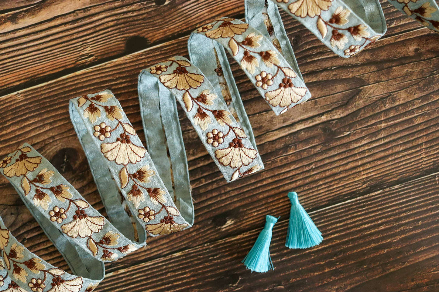 Blue Beige Floral Embroidered Trim,Powder Blue Floral Border,Blue Floral Lace,Indian Fabric Trim,Floral Saree Border,Price/mtr