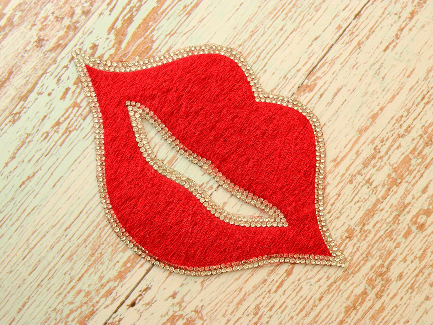Red Lips Quirky HTV patch,Iron On Heat Transfer Vinyl Red Felt Kiss applique, Colourful Red Smile fabric patch,Boho Easy DIY Patch