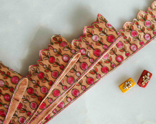 Peach Fuzz Floral Cutwork Trim, Embroidered Indian Kashmiri Border, Peach Pink Paisley Floral Lace, Peach Saree Border, インド刺繍リボン, Price/mtr