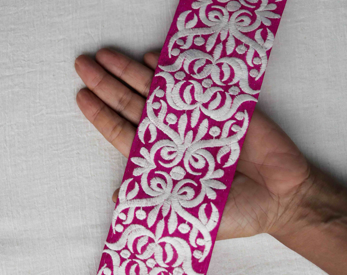 Pink White Floral Embroidered Trim,Indian Fabric Embroidered Parsi Border,Pink Floral Lace,Floral Saree Border,Price/mtr