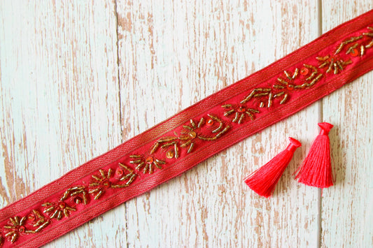 Vintage Red Gold Floral Trim, Embroidered Rich Red Floral Border,Indian Fabric Red Antique Lace,Red Saree Border,Price/mtr