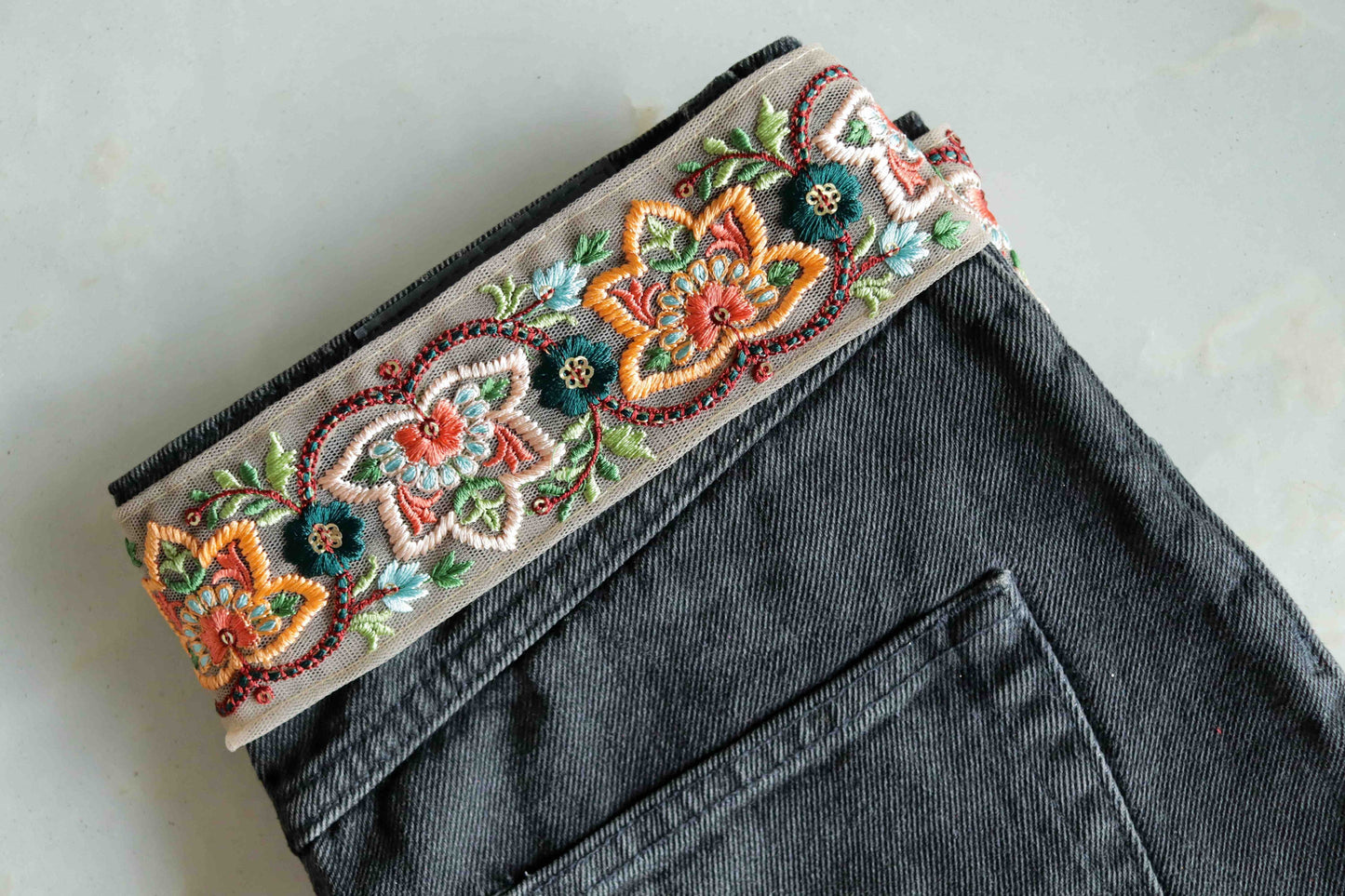 Peach Net Floral Embroidered Trim,Sequin Net Floral Border,Peach Fuzz White Floral Net Lace,Indian Fabric Trim,Floral Saree Border,Price/mtr