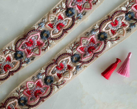 Pink Net Floral Embroidered Trim, Sequin Net Floral Border, Pink White Net Lace, Indian Fabric Trim, Floral Saree Border, Price/mt, インド刺繍リボン