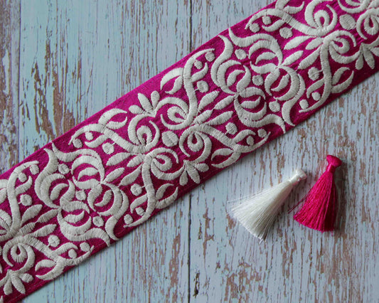 Pink White Floral Embroidered Trim,Indian Fabric Embroidered Parsi Border,Pink Floral Lace,Floral Saree Border,Price/mtr