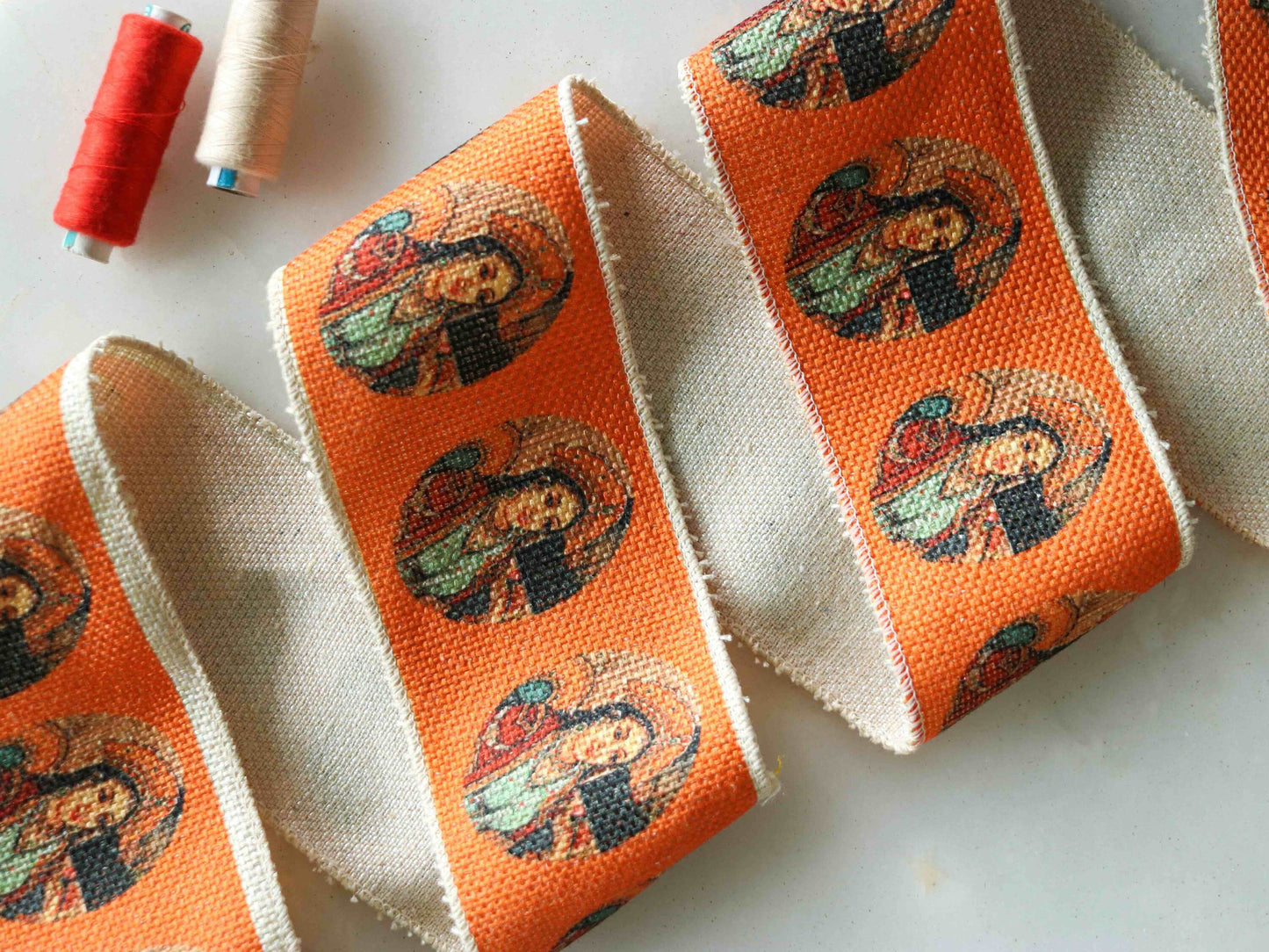 Indian Queen Jute Print Trim, Boho Digital Print Rustic Orange Border, Woman Human Print Lace, Broad Designer Bridal Saree Border, Price/mtr