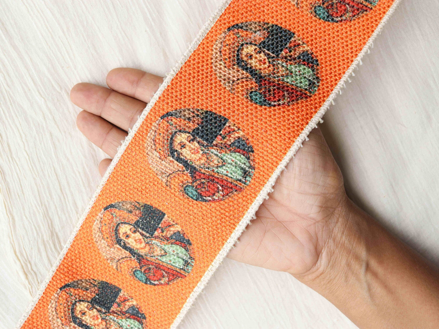 Indian Queen Jute Print Trim, Boho Digital Print Rustic Orange Border, Woman Human Print Lace, Broad Designer Bridal Saree Border, Price/mtr