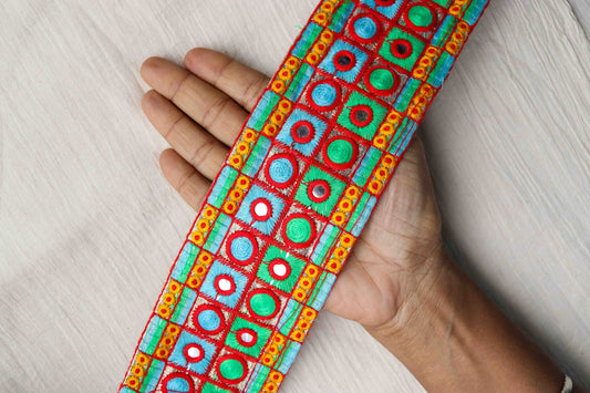 Blue Green Embroidered Kutchi Trim, Indian Handmade Mirror Sequin Multicolour Lace, Tribal Boho Hippie Saree Border, インド刺繍リボン, Price/mtr