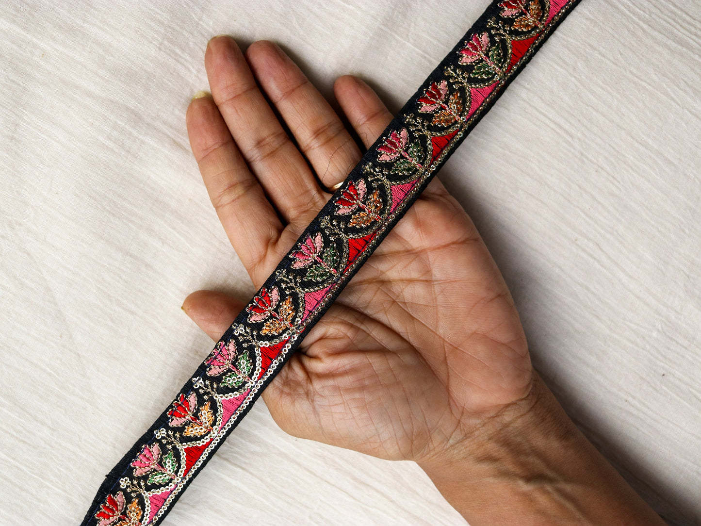 Black Red Floral Embroidered Trim,Indian Fabric Embroidered Border,Black Pink Blue Floral Lace,Floral Saree Border,Price/mtr