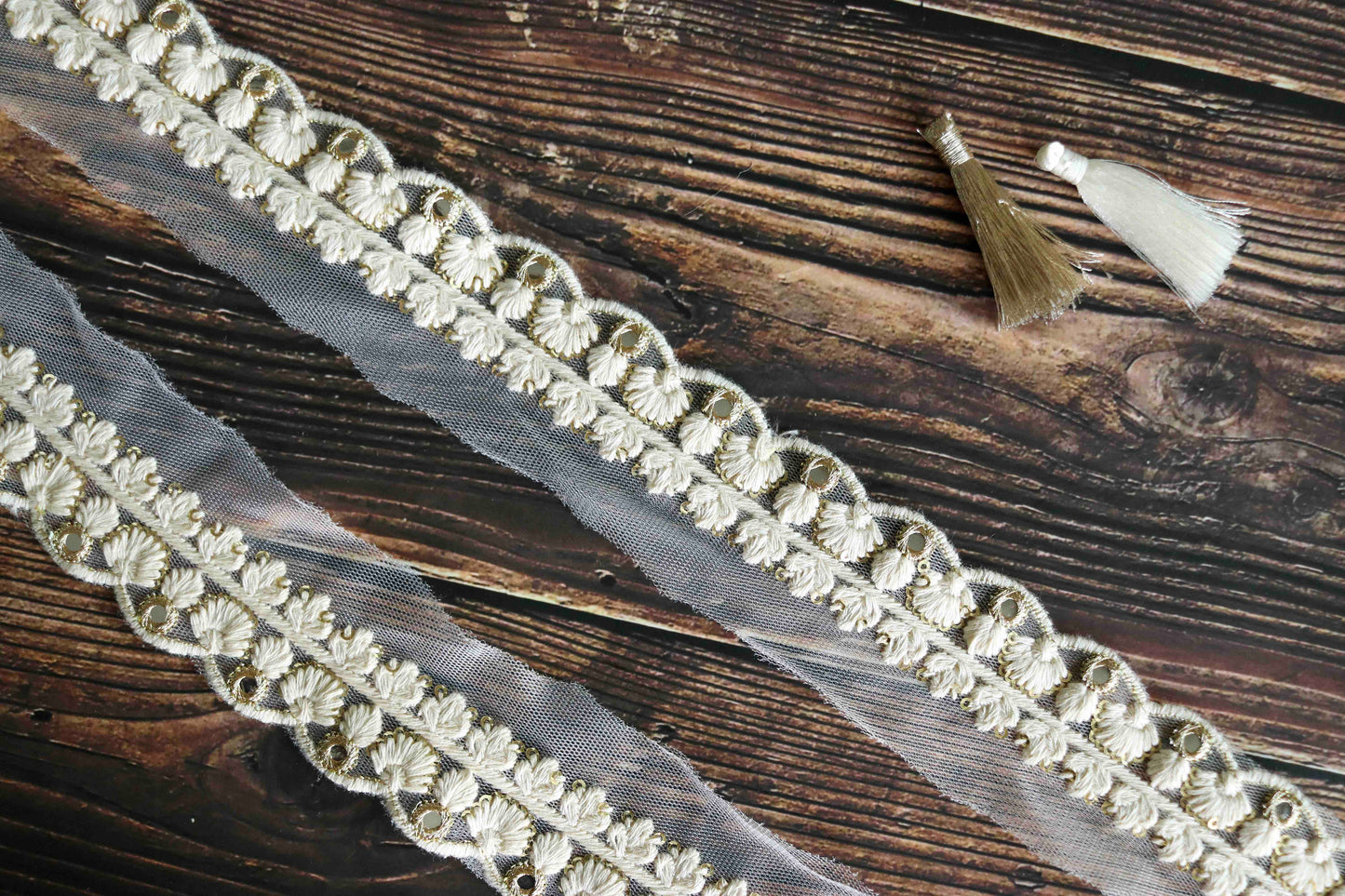 White Floral Scallop Embroidered Trim,White Net Border,Cutwork Sequin Net Lace,Indian Fabric Trim,Floral Saree Border,Price/mtr