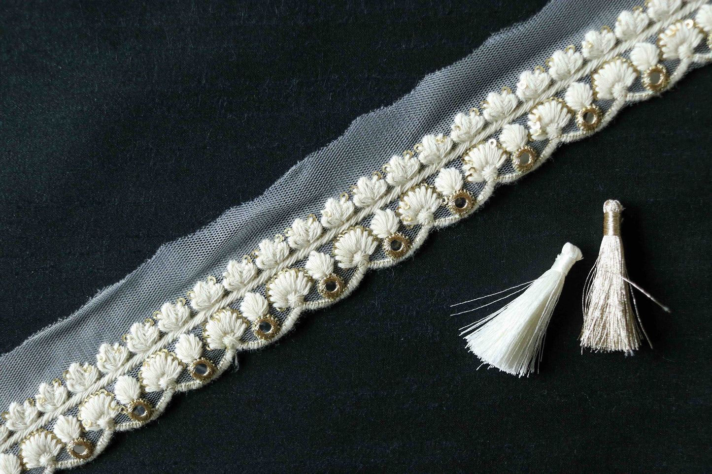 White Floral Scallop Embroidered Trim,White Net Border,Cutwork Sequin Net Lace,Indian Fabric Trim,Floral Saree Border,Price/mtr