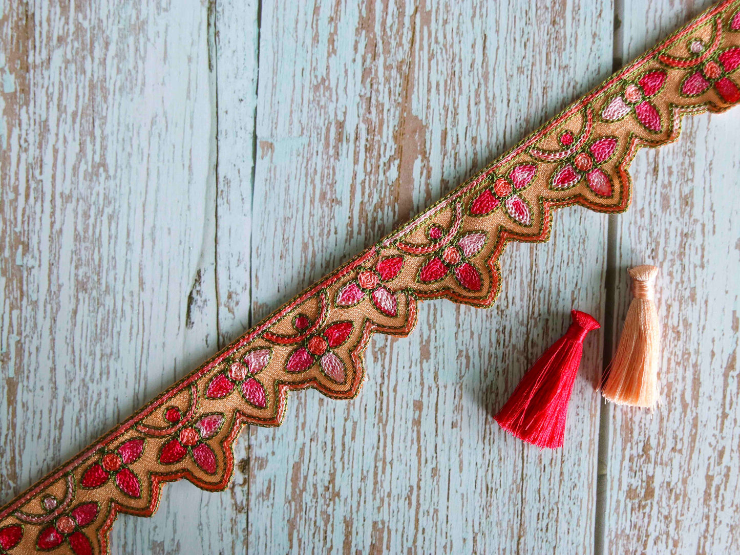 Peach Fuzz Floral Cutwork Trim,Embroidered Indian Kashmiri Border,Peach Pink Paisley Floral Lace,Peach Pink Floral Saree Border,Price/mtr