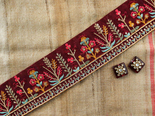Maroon Pink Floral Embroidered Trim,Kashmir Embroidery,Burgundy Saree Border,Boho Red Rustic Lace,Indian Fabric Trim,Price/mtr