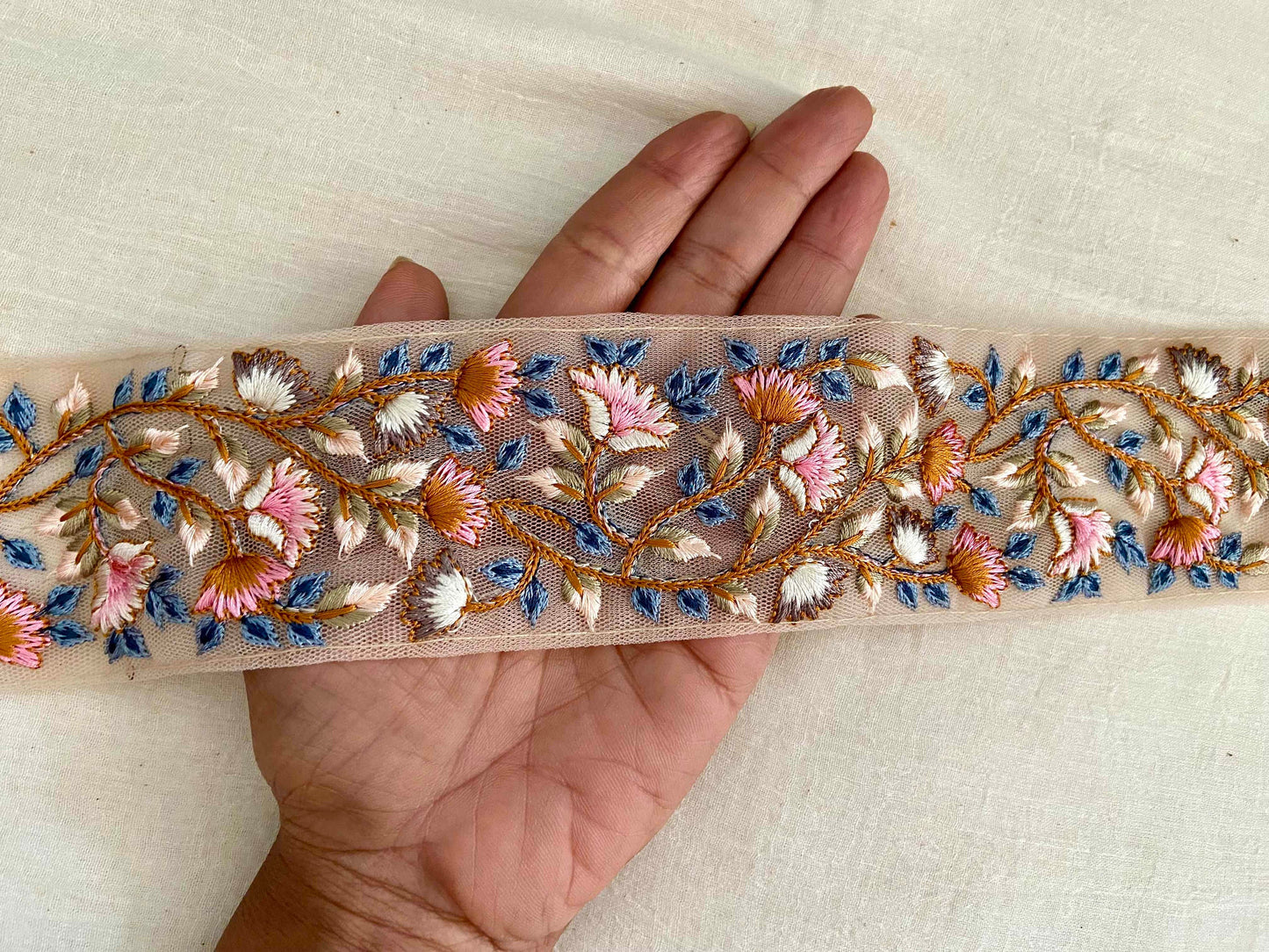 Pink Grey Floral Embroidered Trim,Pink Beige Net Floral Border,Pink Blue Net Lace,Indian Fabric Trim,Saree Border,Price/mtr, インド刺繍リボン