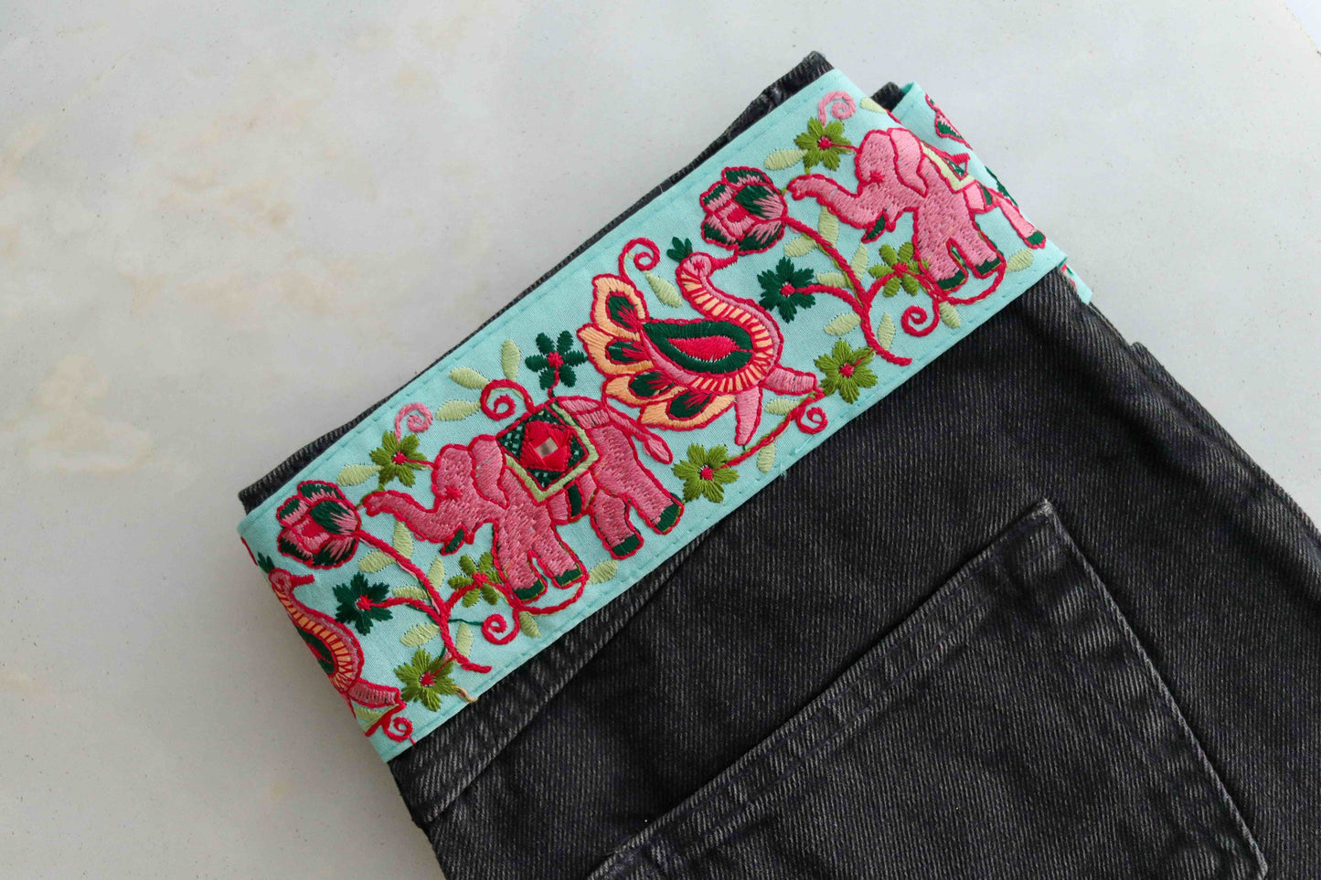 Green Pink Elephant Peacock Trim, Embroidered Elephant Border, Royal Indian Designer Lace, Animal Bird Saree Border, インド刺繍リボン, Price/mtr