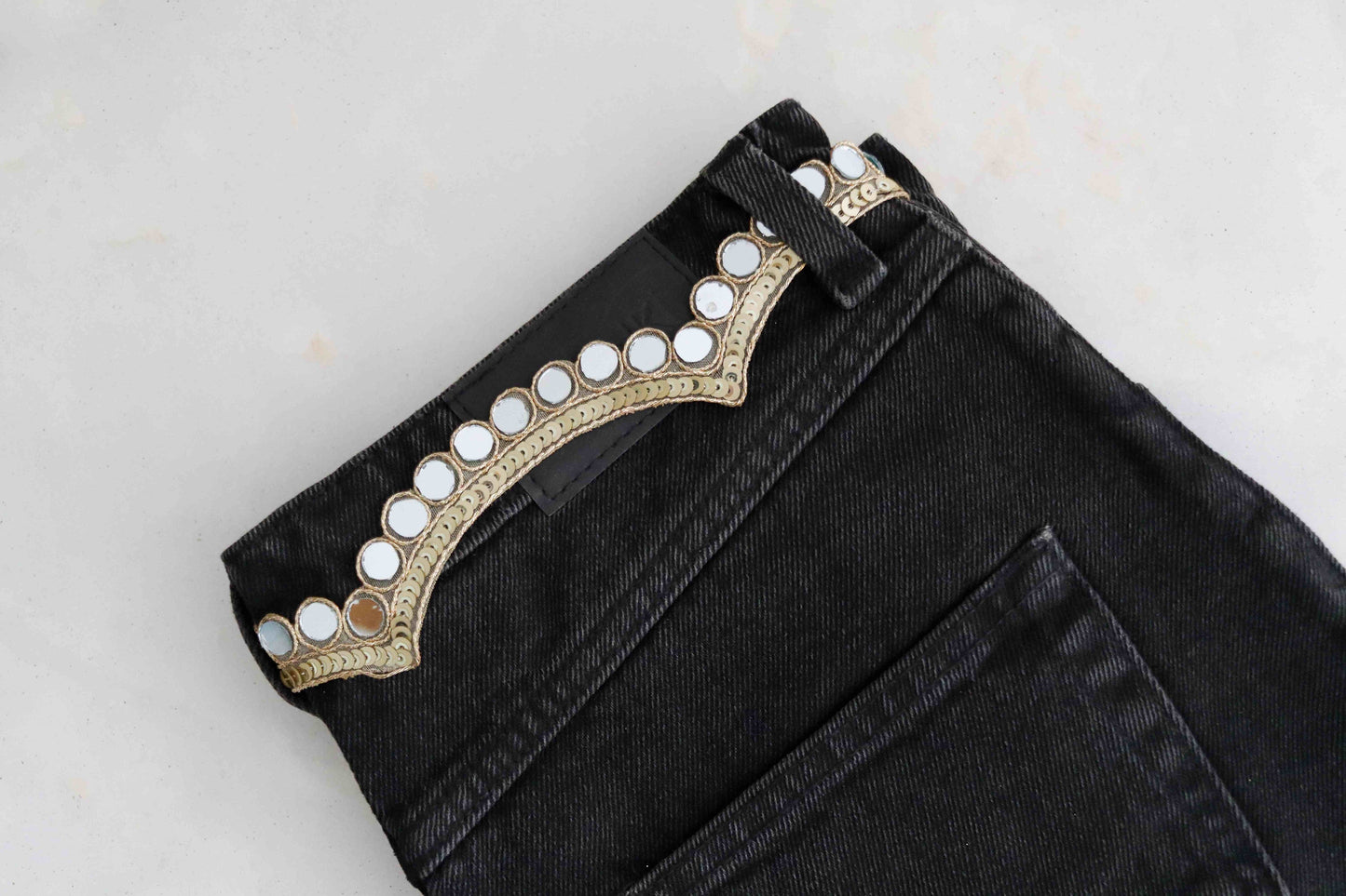 Scallop Mirror Embroidered Fringe Trim,Handmade Cutwork Half Moon Real Mirror Indian Border,Bridal Mirror Lace,Mirror Saree Border,Price/mtr