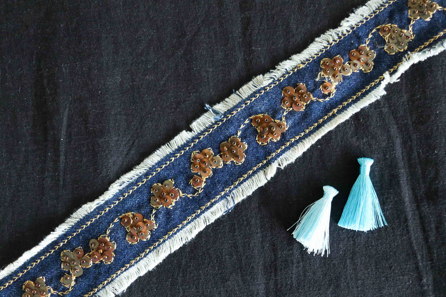 Blue Denim Floral Embroidered Trim,Indian Fabric Embroidered Border,Denim Floral Lace,Blue Denim Floral Border,Denim Saree Border,Price/mtr