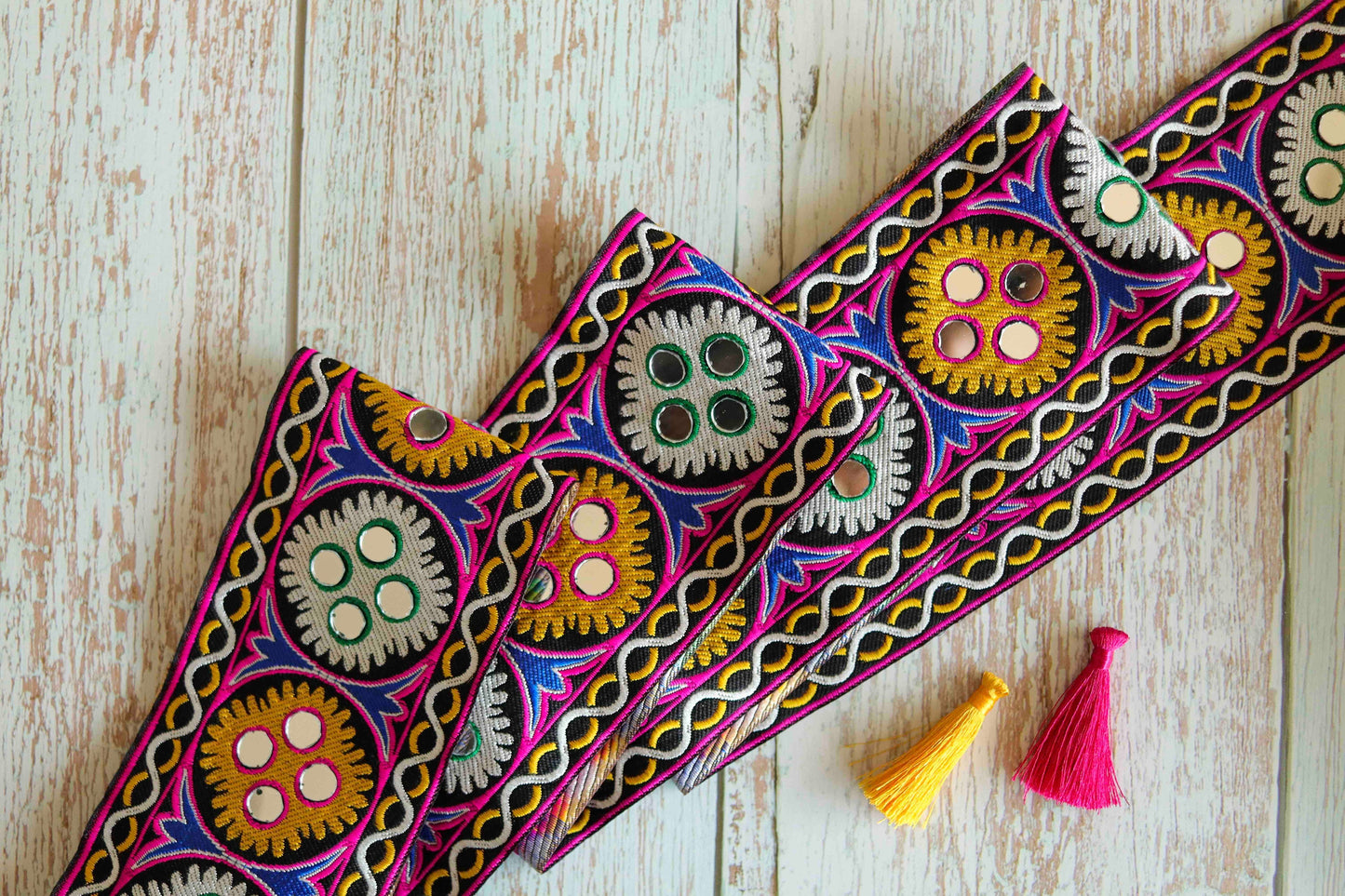 Black Mirror Multicolour Kutchi Trim,Indian Fabric Woven Border,Black Yellow White Mirror Lace,Tribal Boho Hippie Saree Border,Price/mtr