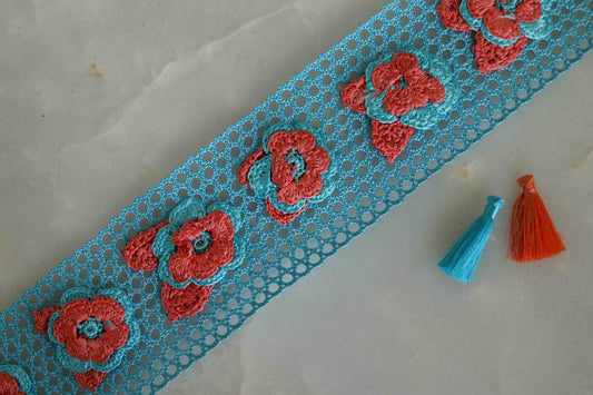 Boho Blue Crochet Floral Trim,Handmade Indian Border,Blue Peach Fuzz Knitted Guipure Lace,Vintage Rustic Saree Border,インド刺繍リボン,Price/mtr