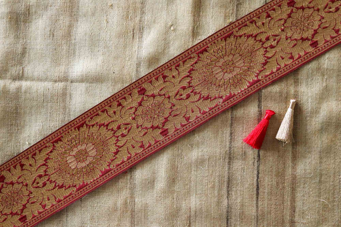 Red Gold Floral Banarasi Trim,Handmade Red Banarasi Weave Border,Indian Brocade Lace,Designer Floral Saree Border,Price/mtr