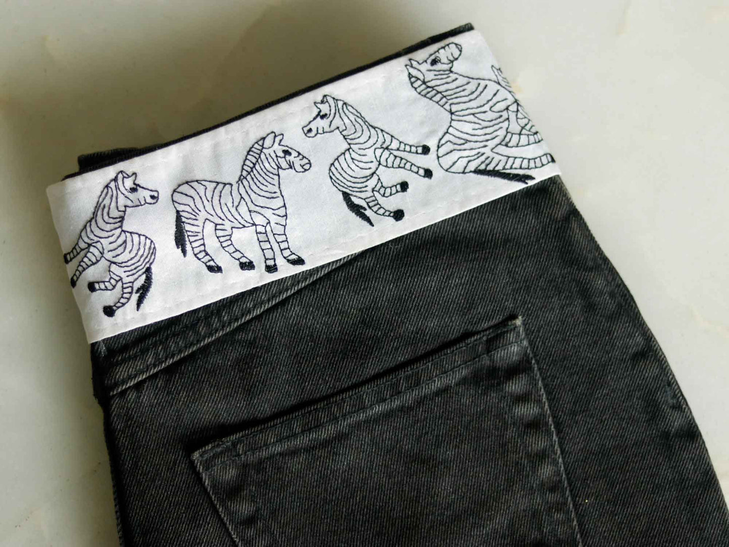 Quirky Zebra Animal Embroidered Trim,Black White Boho Zebra Border,South American Animal Trim,Multicolour Animal Saree Border,Price/mtr
