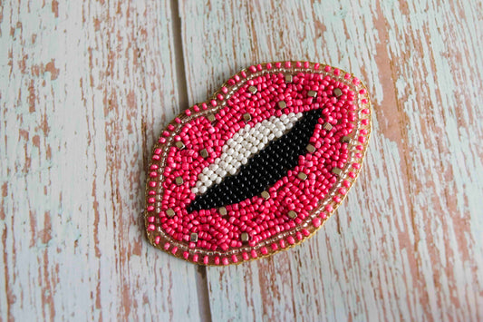 Pink Embroidered Lips Quirky Patch,Handmade Pink Kiss applique, Colourful Pink Smile fabric patch,Boho Easy DIY Patch
