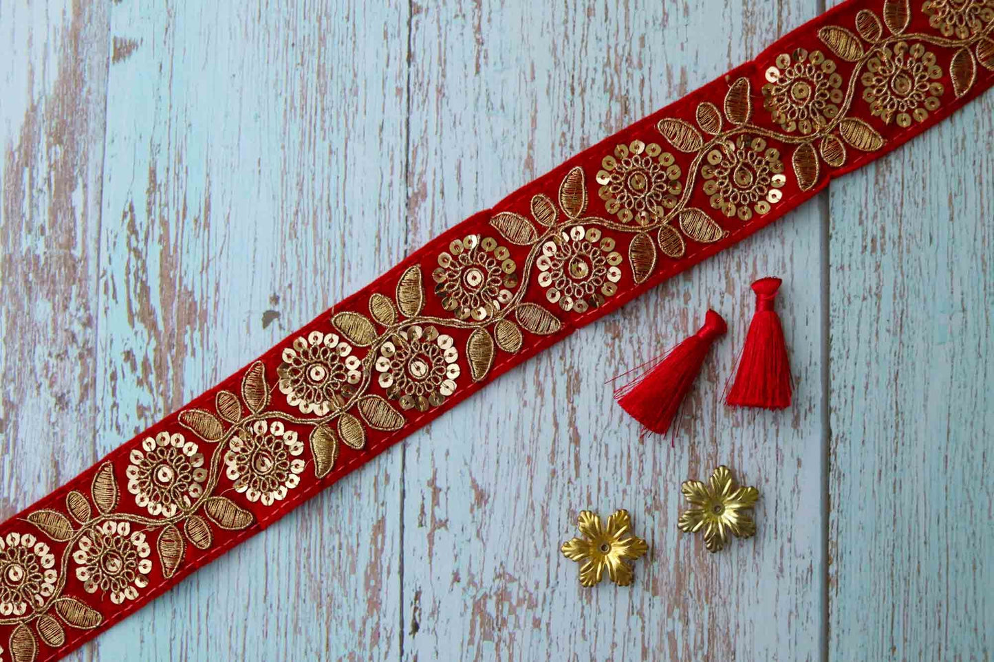 Red Gold Floral Velvet Trim,Indian Floral Embroidered Border,Red Gold Floral Lace,Designer Luxury Velvet Saree Border,Price/mtr