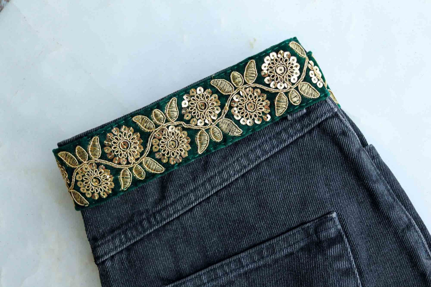 Green Gold Floral Velvet Trim,Indian Floral Embroidered Border,Green Gold Floral Lace,Designer Luxury Velvet Saree Border,Price/mtr
