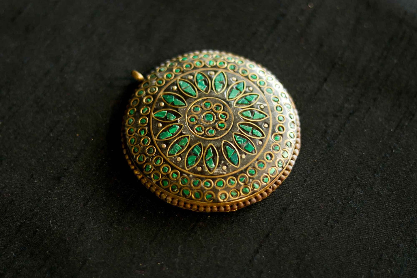 Green Gold Round Metal Charm,Green Gold Pendant,Tibetan Tribal Boho button,Tibetan Jewellery,Mosaic Inlay Button,Indian Jewellery Charm