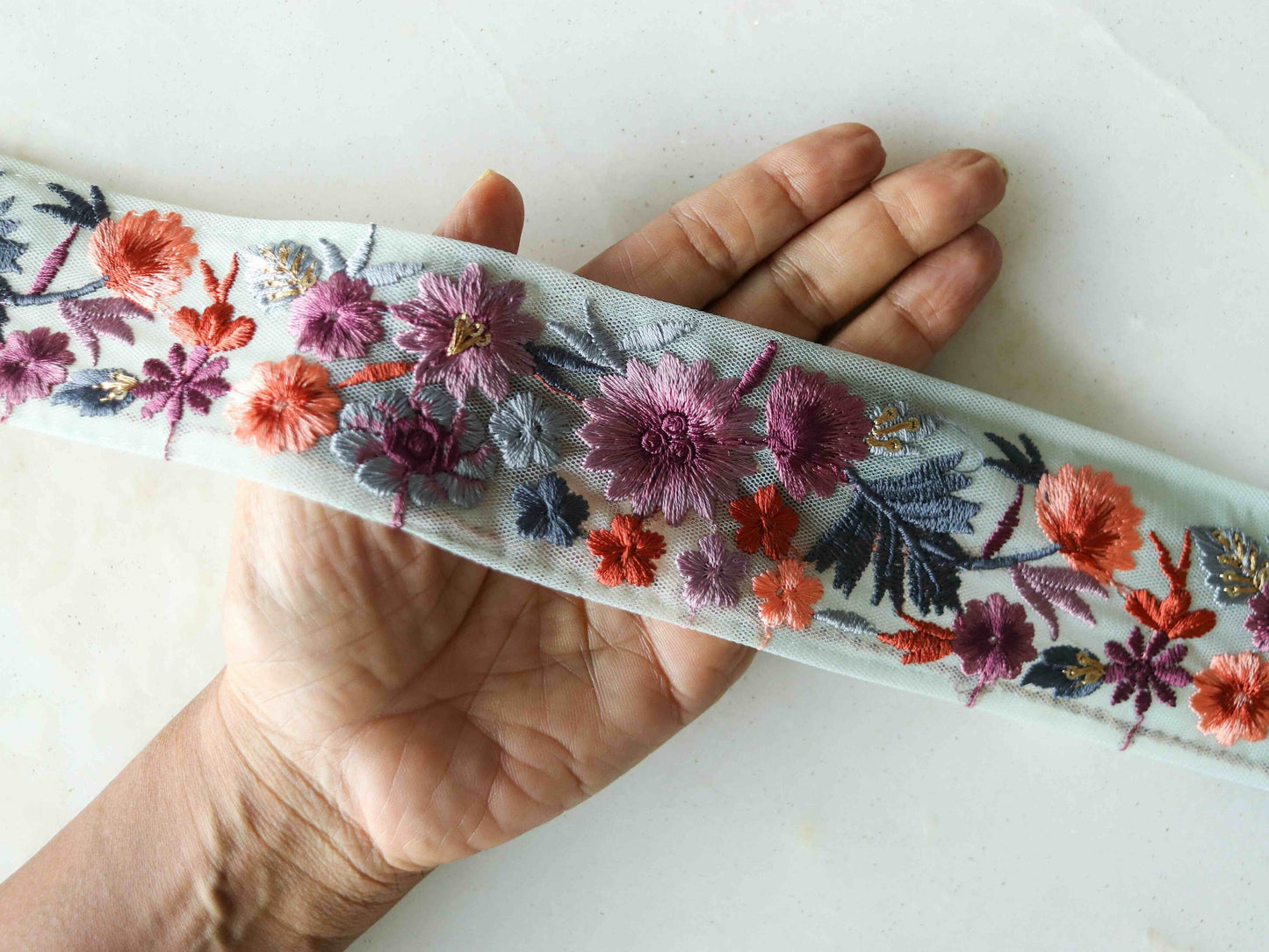 Blue Pink Floral Embroidered Trim,Blue Net Floral Border,Pastel Floral Net Lace,Indian Fabric Trim,Saree Border,インド刺繍リボン, Price/mtr