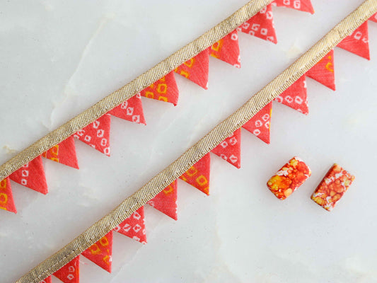 Peach Bandhani Triangle Samosa Trim,Tie Dye Bunting Pennant Festive Border,Peach Pink Gota Bridal Saree Border,Indian Fabric Trim,Price/mtr