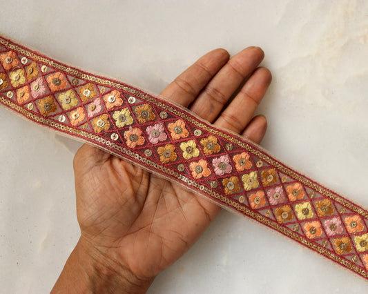 Peach Fuzz Net Sequin Trim,Floral Embroidered Indian Fabric Border,Pink Peach Sequins Lace,Floral Saree Border,Price/mtr, インド刺繍リボン
