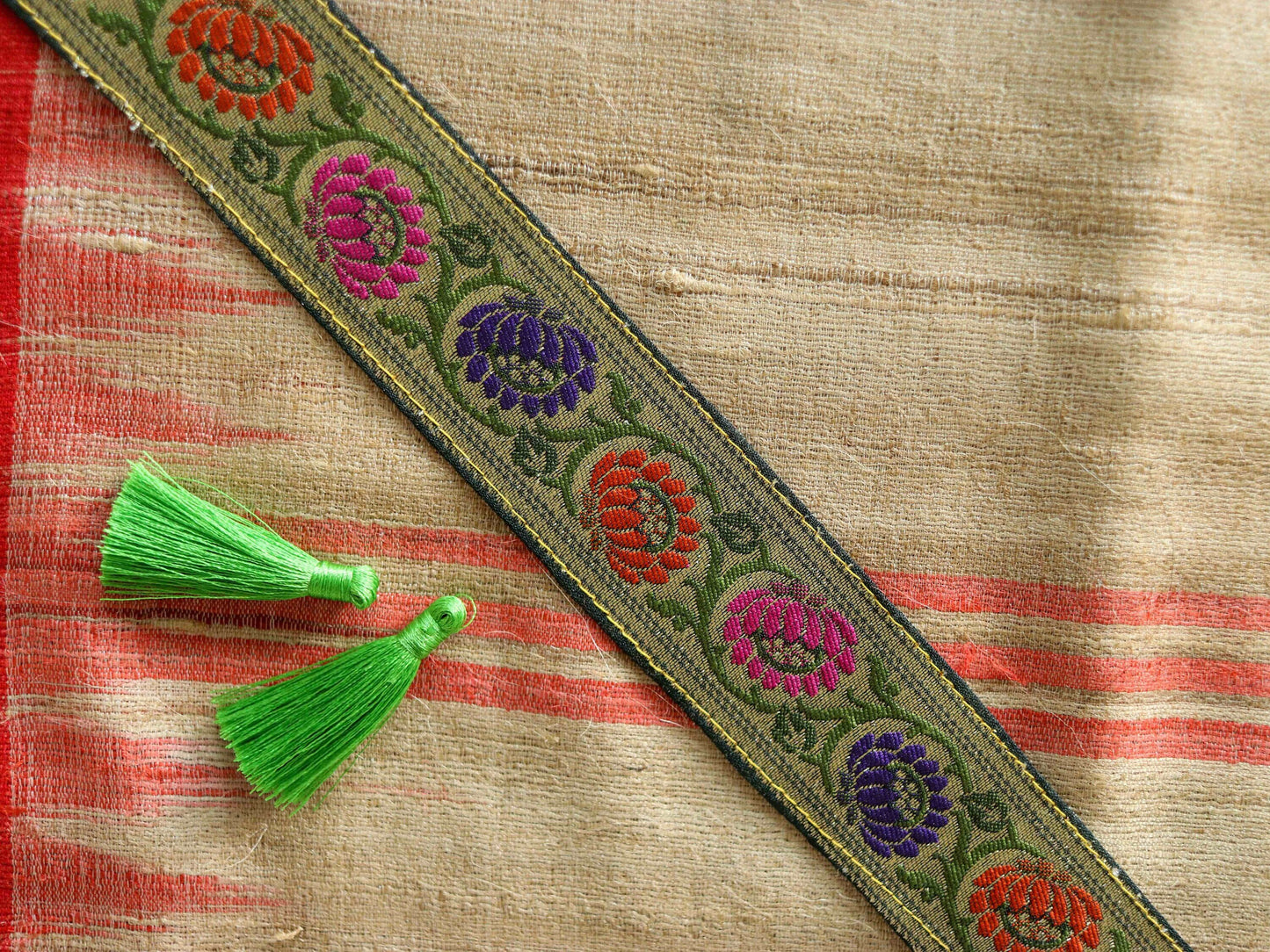 Black Pink Floral Banarasi Trim,Brocade Silk Border,Indian Brocade Lace,Banarasi Saree Border,Black Bridal Trim,Price/mtr