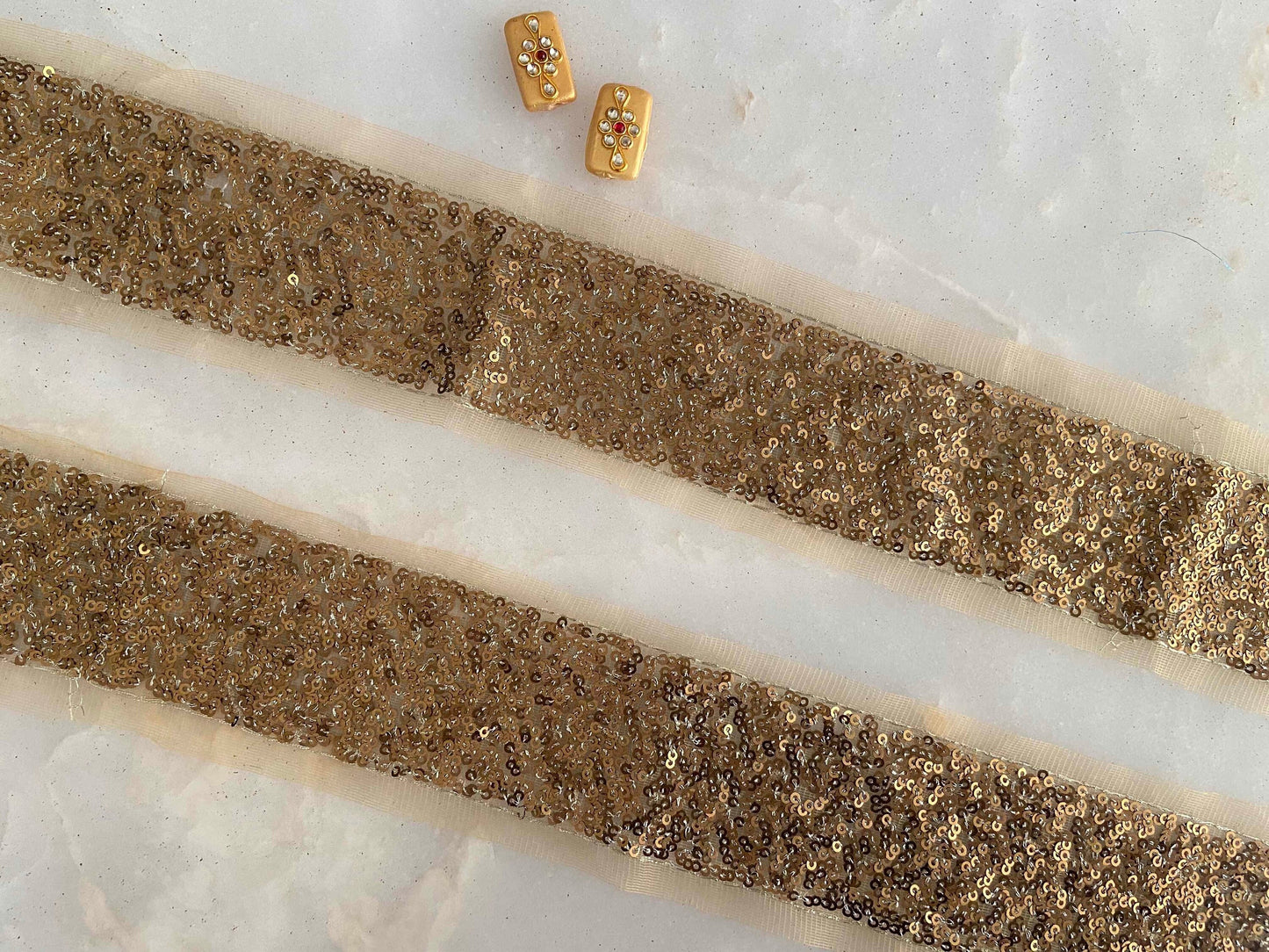 Light Gold Sequin Embroidered Trim,Gold Net Embroidered Border,Delicate Gold Lace,Indian Fabric Trim,Golden Saree Border,インド刺繍リボン,Price/mtr