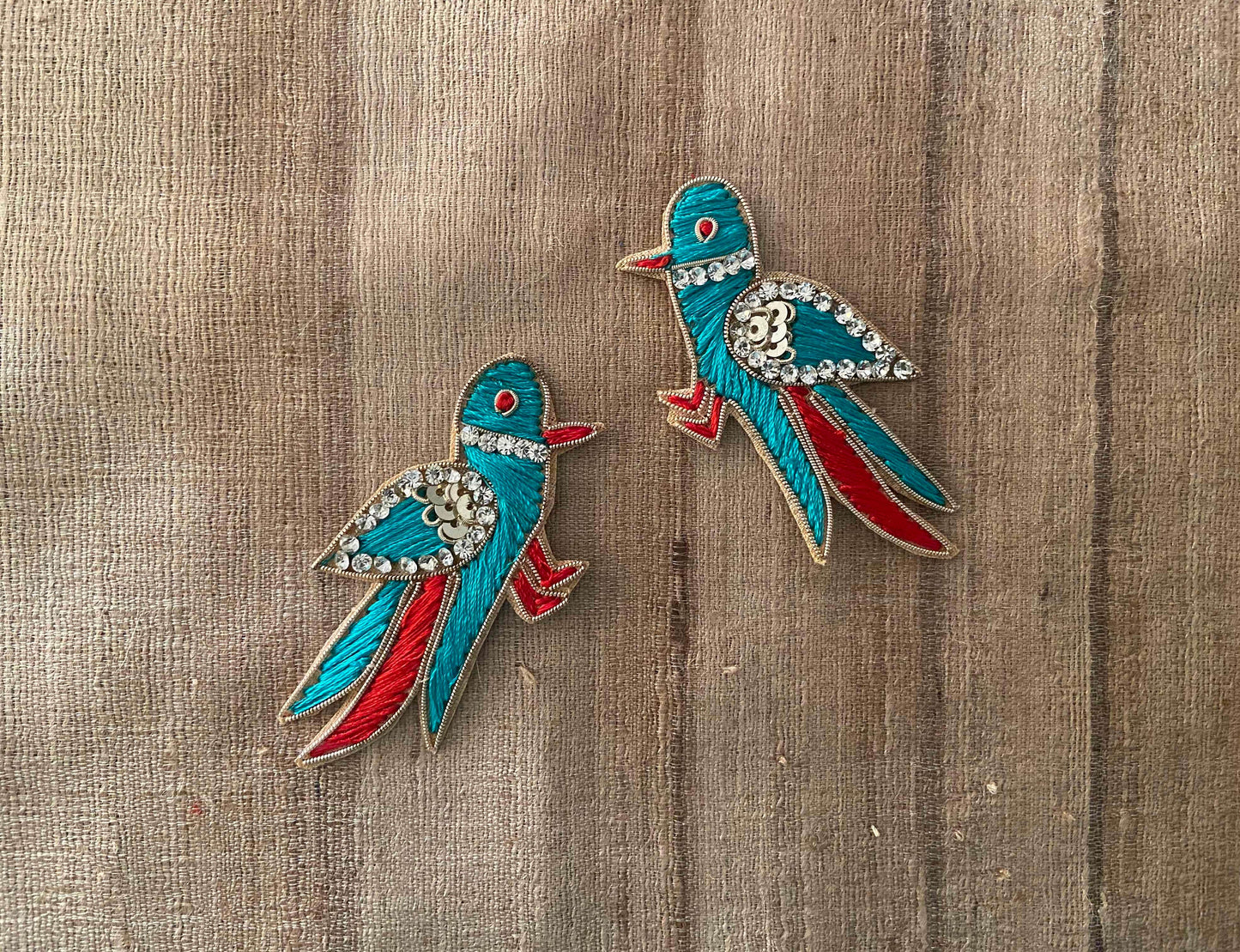 Teal Gold Parrot embroidered patch,Handmade Parrot Pair applique, Blue Red Gold bird patch,Quirky Boho DIY Bird Patch, 2 pieces , Code PBP